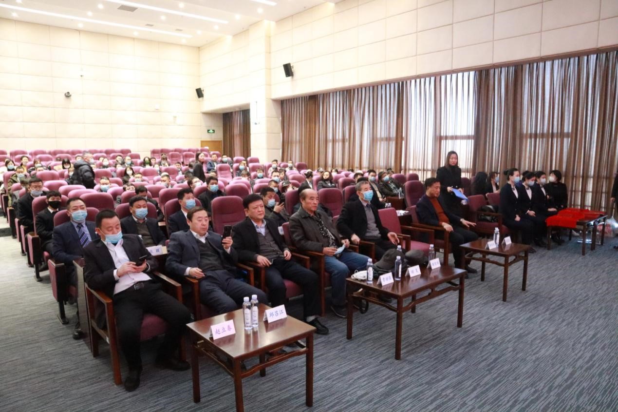 正業(yè)地產(chǎn)事業(yè)部丨乘風破浪 夢想同行  2020年度表彰大會圓滿成功！(圖1)
