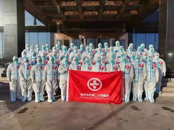 戰(zhàn)疫一線|6萬人次，市二院核酸采樣醫(yī)療隊支援綏中的第24天！(圖12)